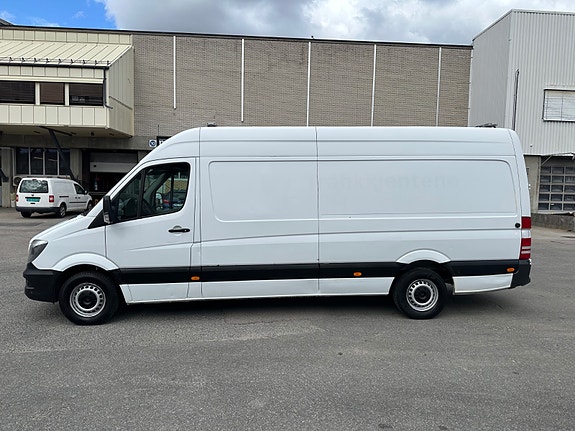 Mercedes-Benz Sprinter 5 of 26