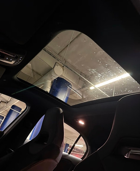 Mercedes-Benz A250 e 8 of 15