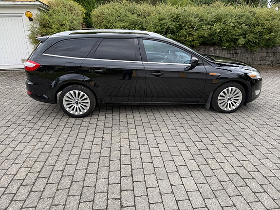 Ford Mondeo 8 of 27