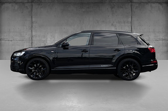 Audi Q7 8 of 22