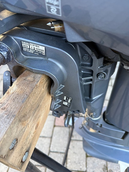 Flott Yamaha 15 hk og lang stamme 3 of 12