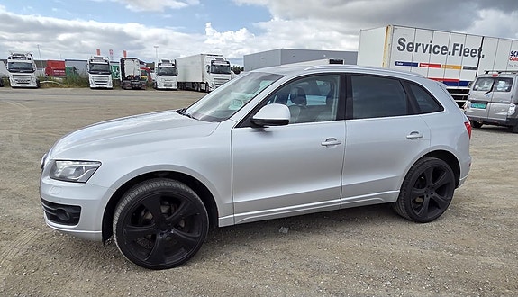 Audi Q5 4 of 11