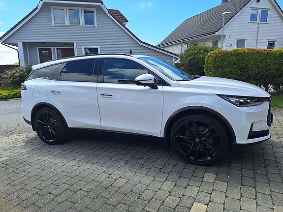 BYD Tang 7 of 21