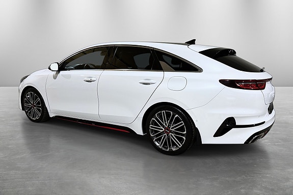 Kia ProCeed 4 of 30