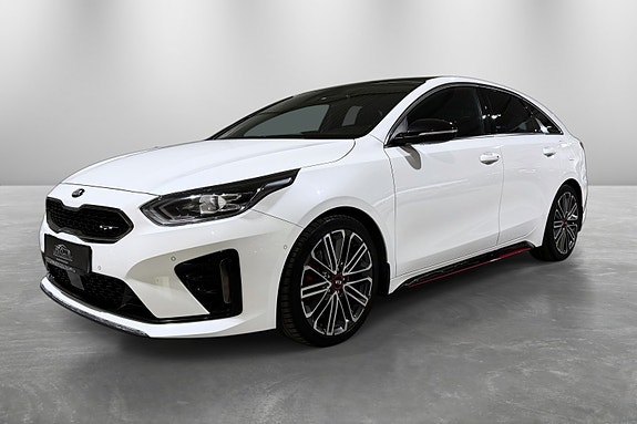 Kia ProCeed 2 of 30
