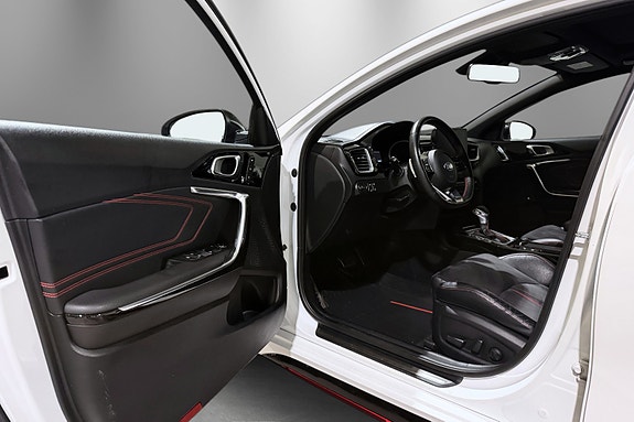 Kia ProCeed 15 of 30
