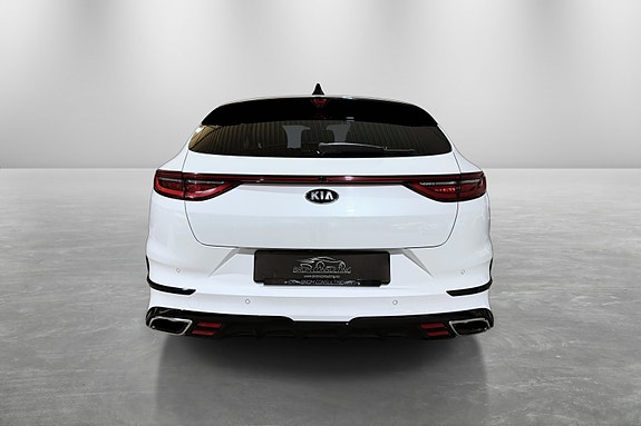 Kia ProCeed 6 of 30