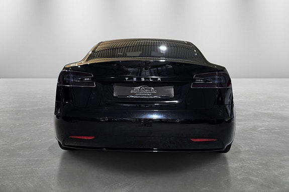 Tesla Model S 6 of 30