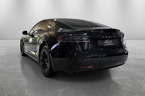 Tesla Model S 5 of 30