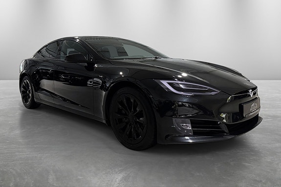 Tesla Model S 10 of 30