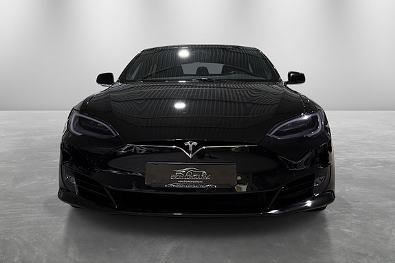 Tesla Model S 12 of 30