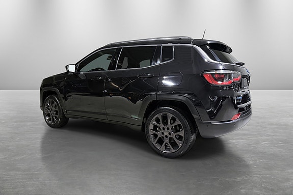 Jeep Compass 4 of 30