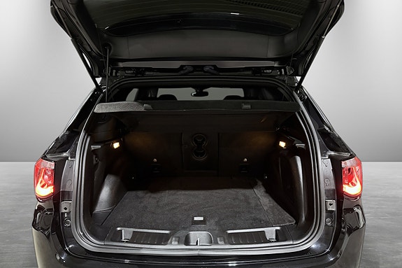 Jeep Compass 24 of 30