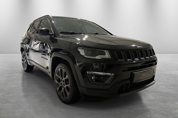 Jeep Compass 11 of 30