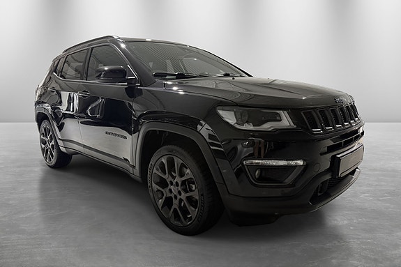 Jeep Compass 10 of 30