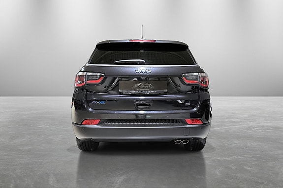 Jeep Compass 6 of 30