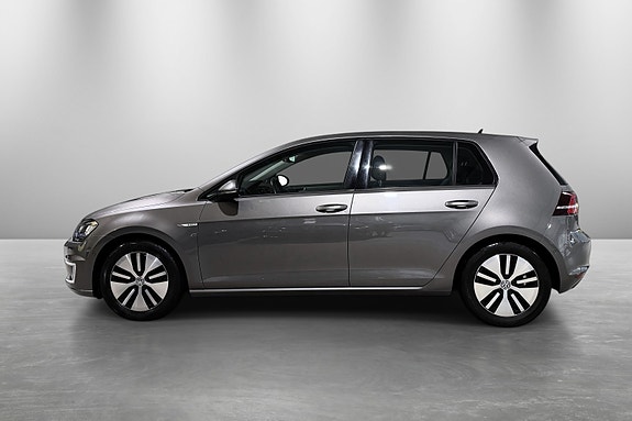 Volkswagen e-Golf VII 3 of 30