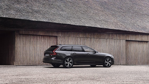 Volvo V90 10 of 26