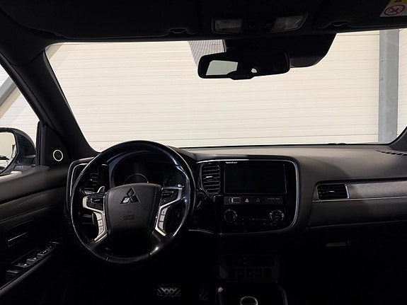 Mitsubishi Outlander 23 of 30