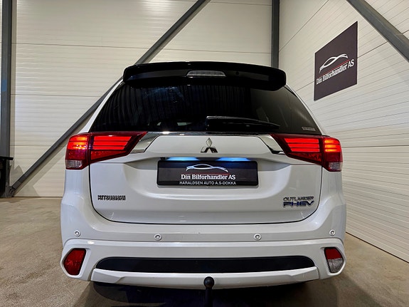 Mitsubishi Outlander 12 of 30
