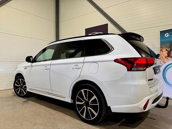 Mitsubishi Outlander 14 of 30