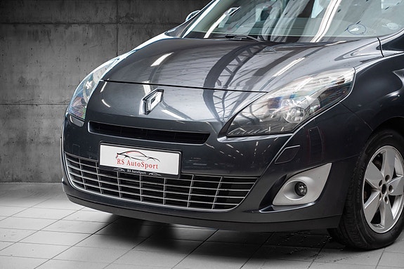 Renault Scenic II 9 of 28
