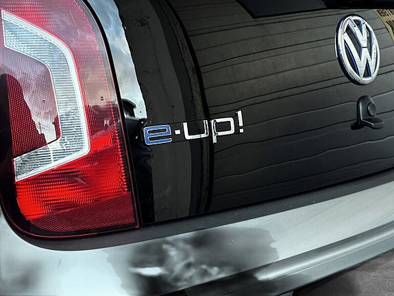 Volkswagen UP! 12 of 24