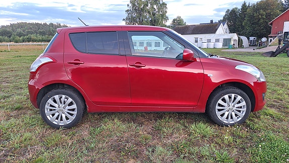 Suzuki Swift 5 of 30