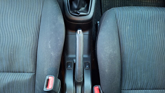 Suzuki Swift 19 of 30