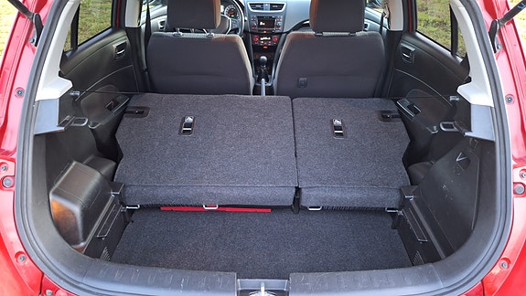 Suzuki Swift 27 of 30