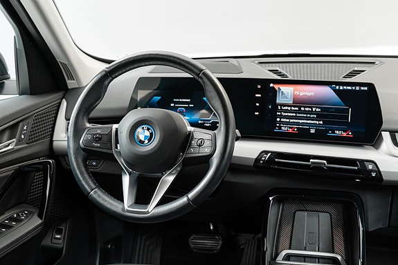 BMW iX1 22 of 30