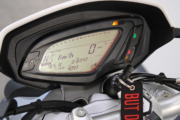 MV Agusta BRUTALE 800 Tøff og Brutal Mv Augusta/Ny service/Med kj 30 of 30
