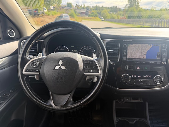 Mitsubishi Outlander 19 of 23