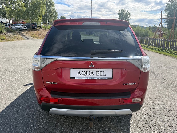 Mitsubishi Outlander 8 of 23