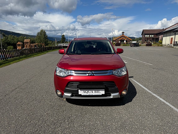 Mitsubishi Outlander 3 of 23