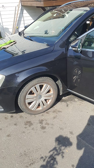 Volkswagen Passat 16 of 18