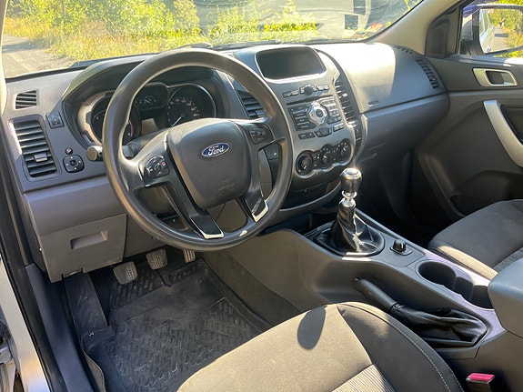 Ford Ranger 8 of 12