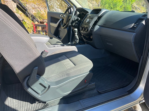 Ford Ranger 10 of 12