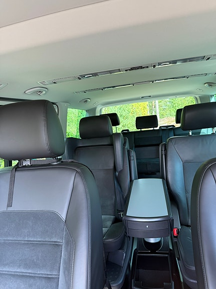 Volkswagen Multivan 5 of 24