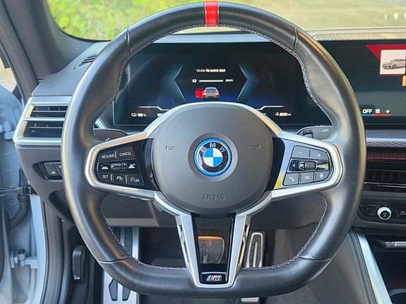 BMW i4 22 of 30