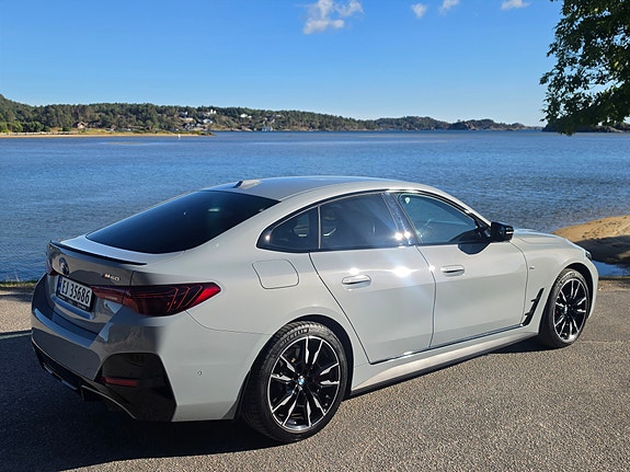 BMW i4 6 of 30