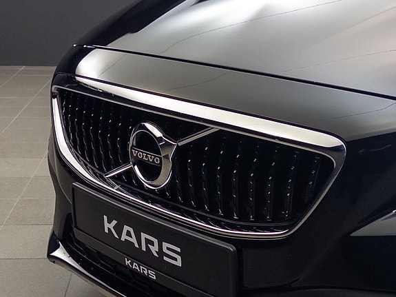 Volvo V40 Cross Country 12 of 30