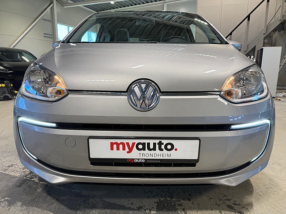 Volkswagen UP! 8 of 27