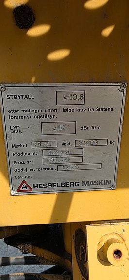 Komatsu 1987 16 of 18