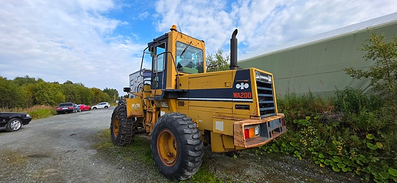 Komatsu 1987 3 of 18