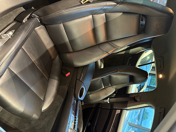 Porsche Panamera 21 of 30