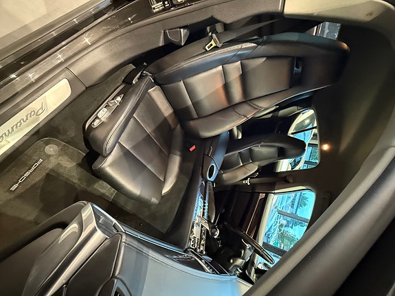 Porsche Panamera 23 of 30