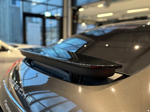 Porsche Panamera 10 of 30