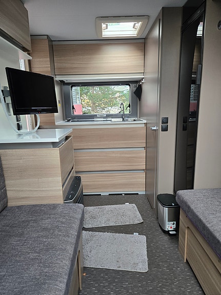 Adria Altea 4Four 362XH 3 of 13