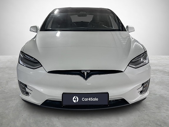 Tesla Model X 8 of 30